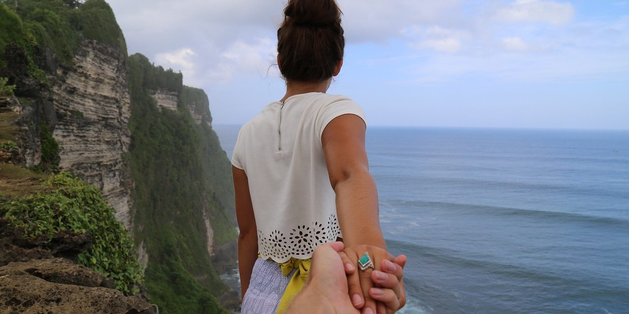 Descubriendo Tu Propio Camino: Crecimiento Personal y Amor en una Relación Consciente