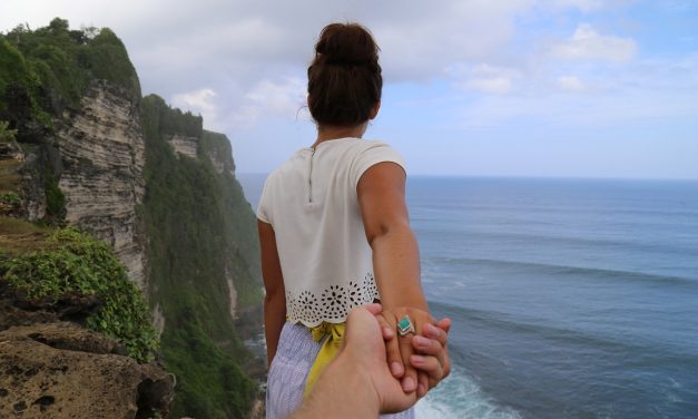 Descubriendo Tu Propio Camino: Crecimiento Personal y Amor en una Relación Consciente